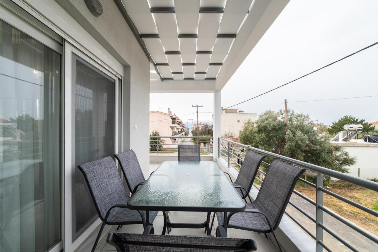 Appartamento Nefeli Residential Complex Ofrínion Esterno foto